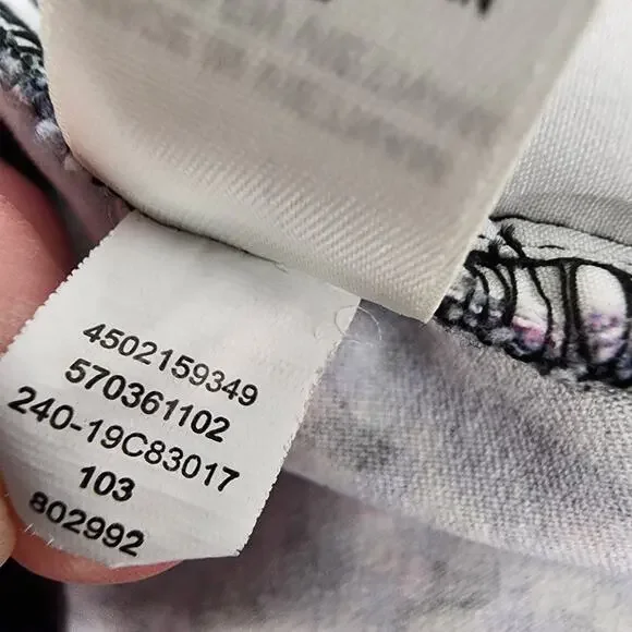 Chico's Perfect Stretch Womens Ankle Pants 10 Floral Pull On Pockets Pink Blue - Picture 10 of 10